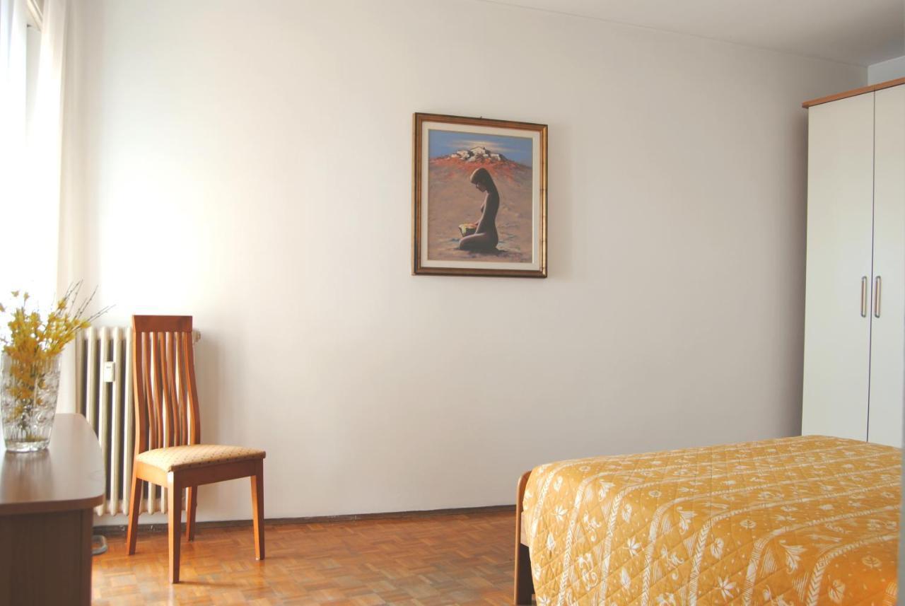 Gaiavacanze Beach Apartment Bordighera Exterior photo