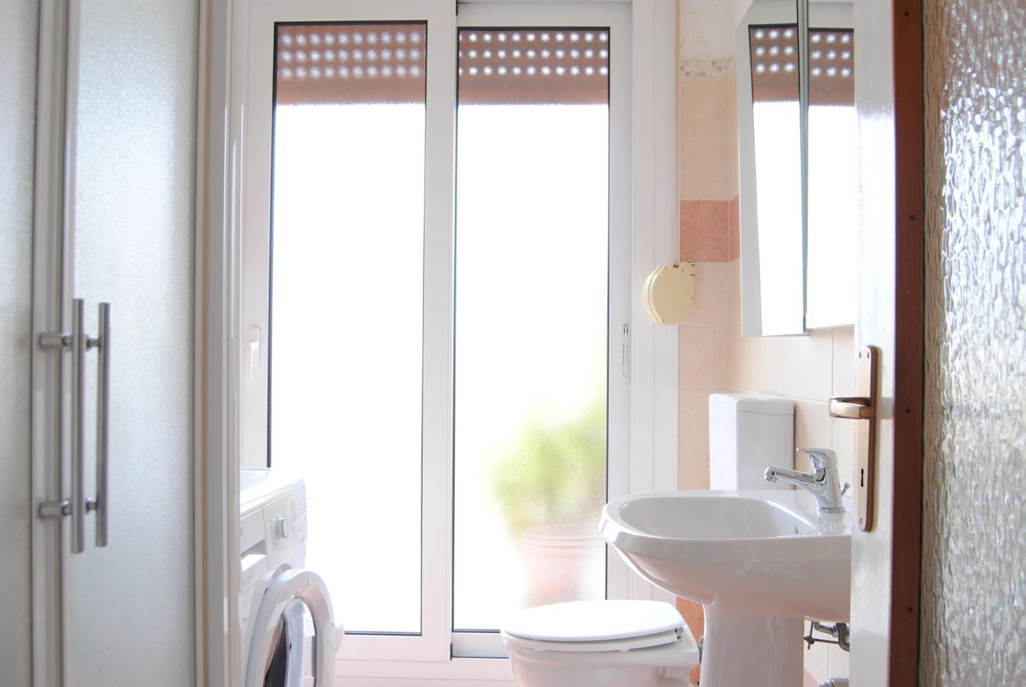 Gaiavacanze Beach Apartment Bordighera Room photo
